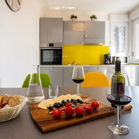 Splendid Apartment